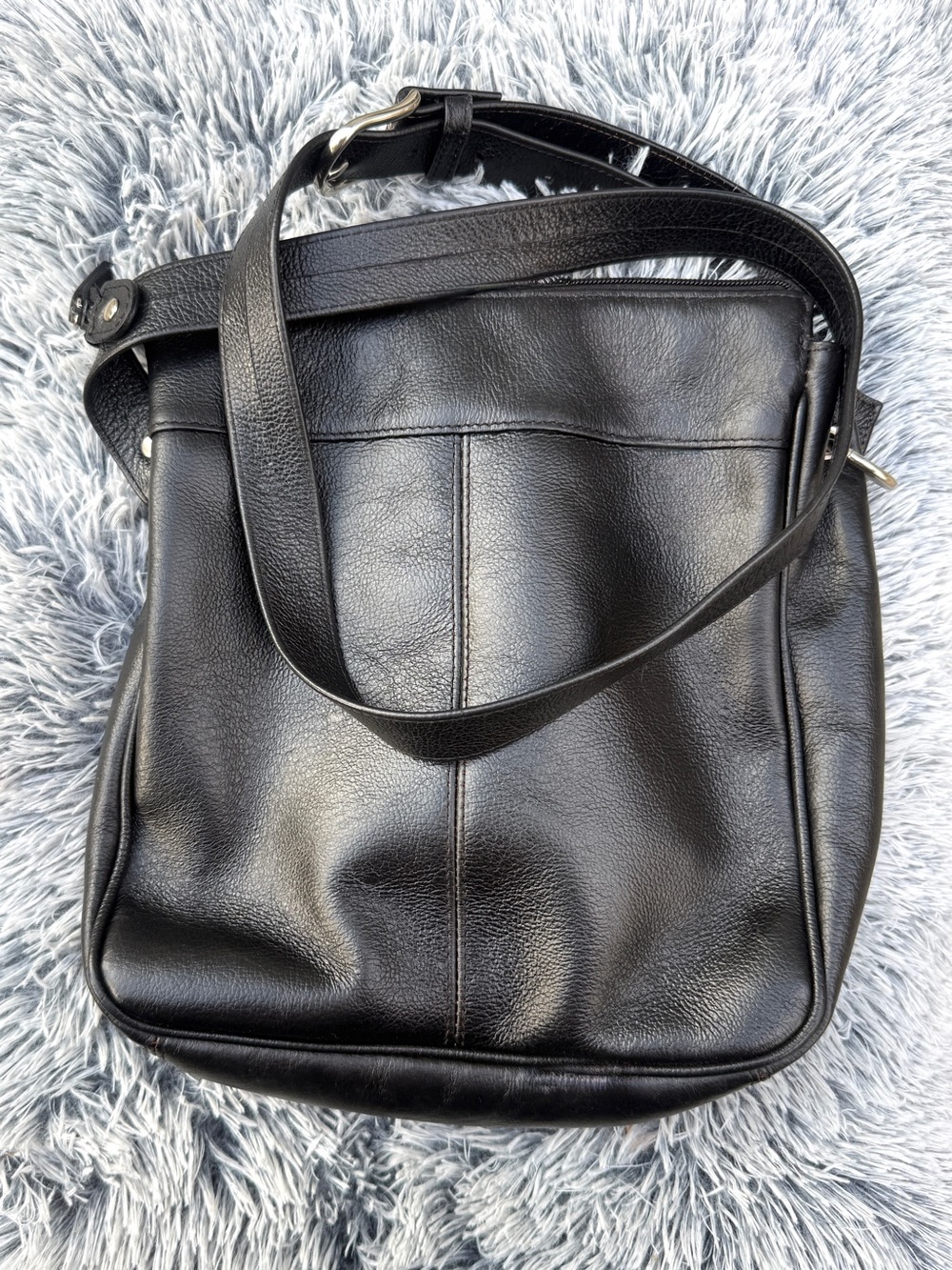 Wilsons Leather Black Crossbody Purse Bag pebbled leather Pelle Studio